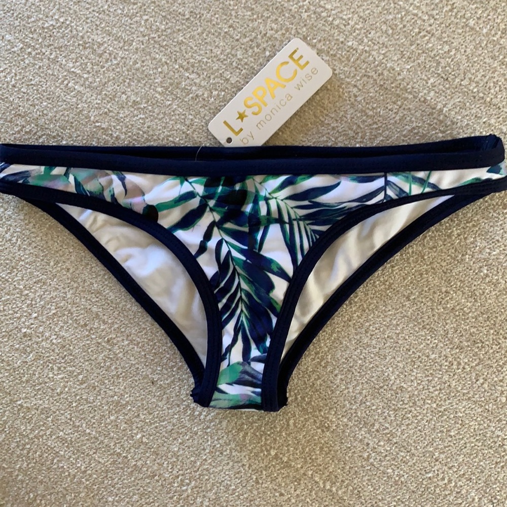 L*Space BNWT Peruvian Palm Platinum swim bottom XS
